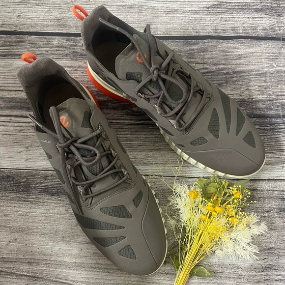 ECCO Women's Zipflex Lace-Up Sneakers - Picture 6 of 15